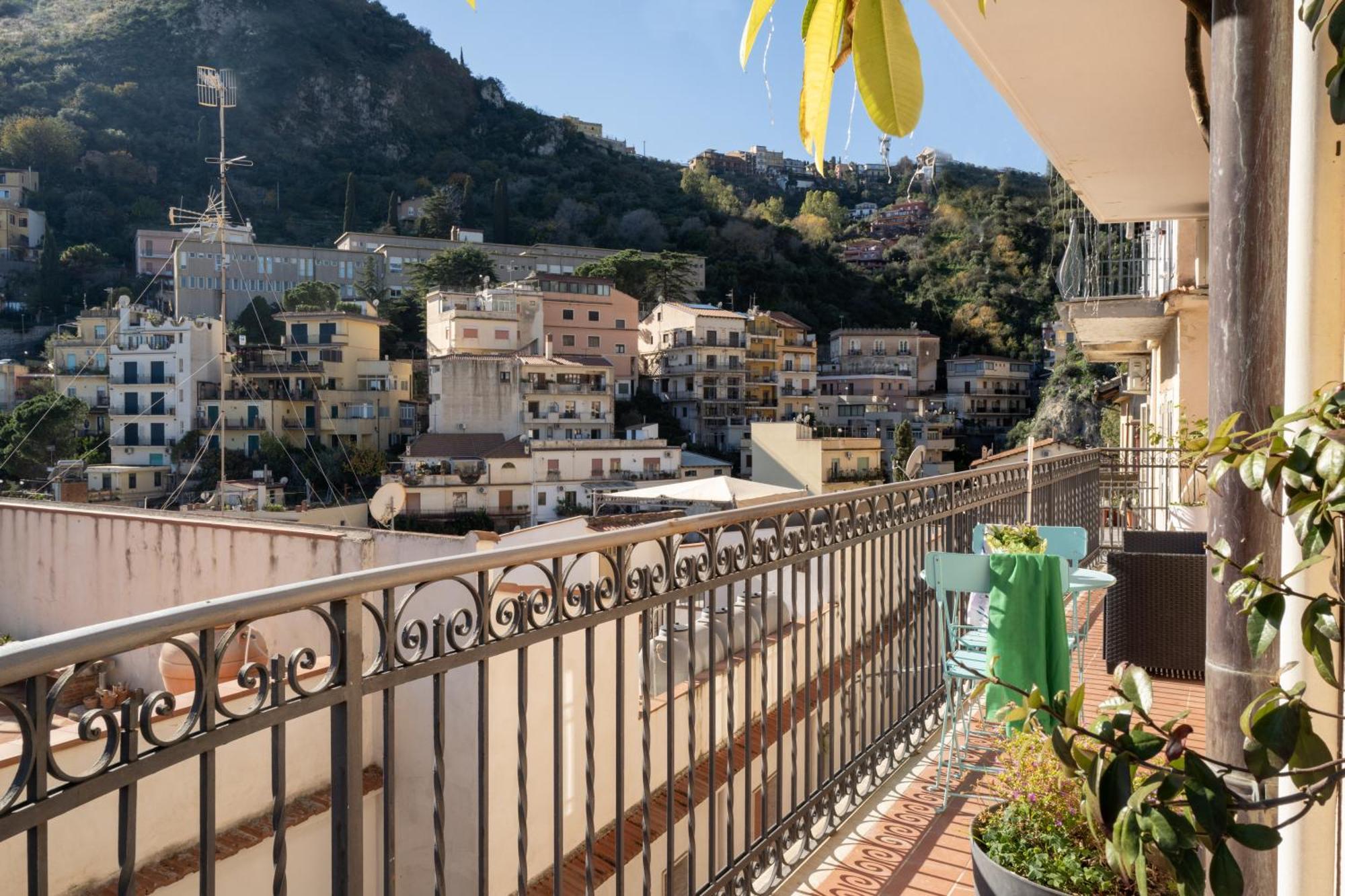 Casa Del Presidente Apartment Taormina Exterior photo